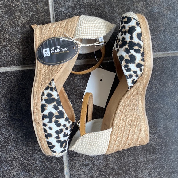 Gorgeous wedge sandal with leopard details - Picture 4 of 6